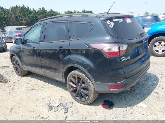 1FMCU9GD0JUB01561 Ford ESCAPE SE