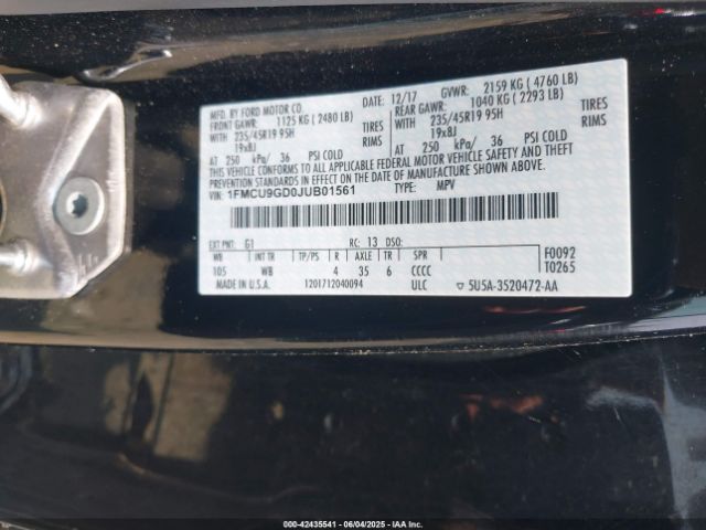1FMCU9GD0JUB01561 Ford ESCAPE SE