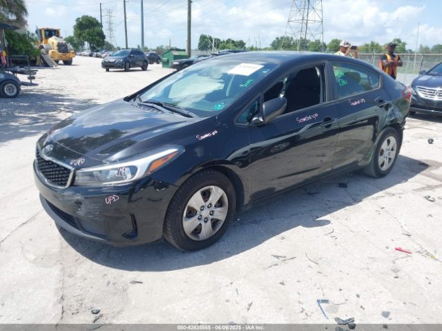 3KPFK4A70JE197056 KIA FORTE LX