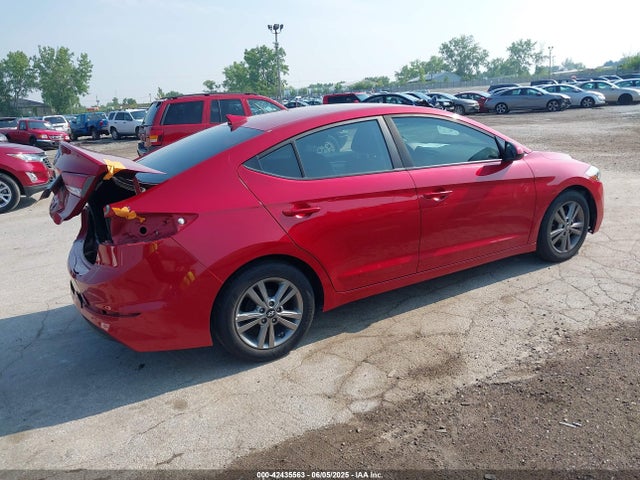 5NPD84LFXHH167823 Hyundai Elantra