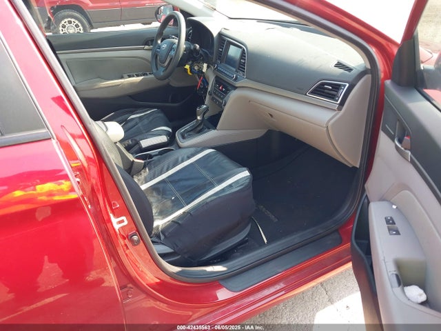 5NPD84LFXHH167823 Hyundai Elantra
