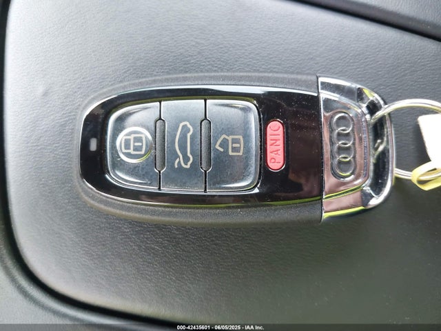 2022 AUDI R8 SPYDER WUA4BCFX0N7900836 Photo 10