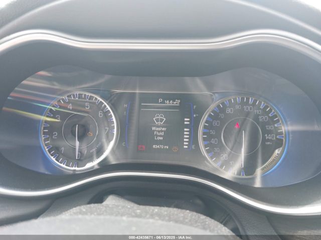 2016 CHRYSLER 200 1C3CCCAB6GN109604 Photo 6