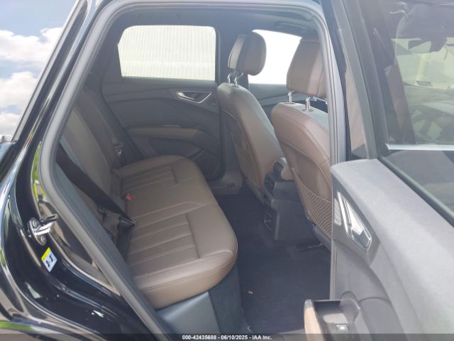 2022 AUDI Q4 E-TRON WA1H2BFZ2NP042855 Photo 7