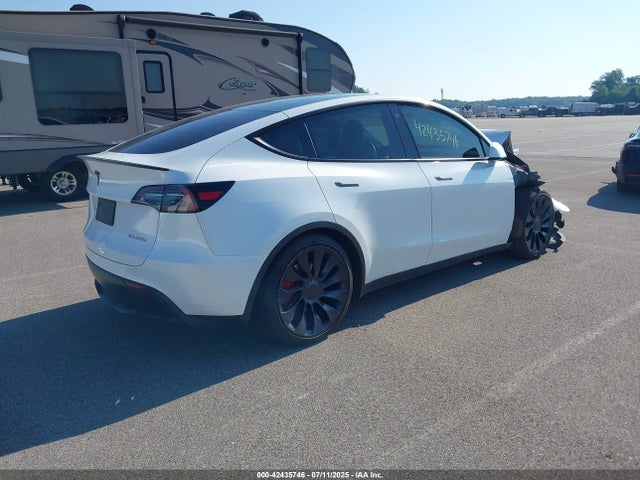 Продажа на аукционе авто 2023 Tesla Model Y Performance Dual Motor All-wheel Drive, vin: 7SAYGDEF6PF712384, номер лота: 42435746