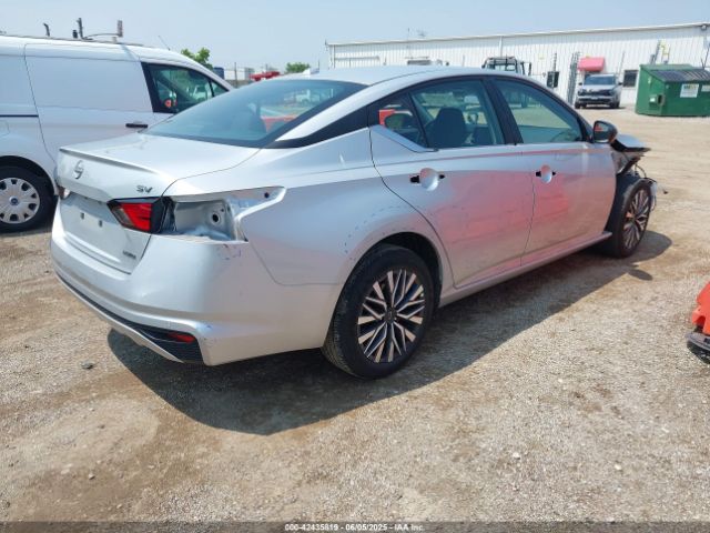 1N4BL4DW8RN423808 Nissan Altima Sv Intelligent Awd