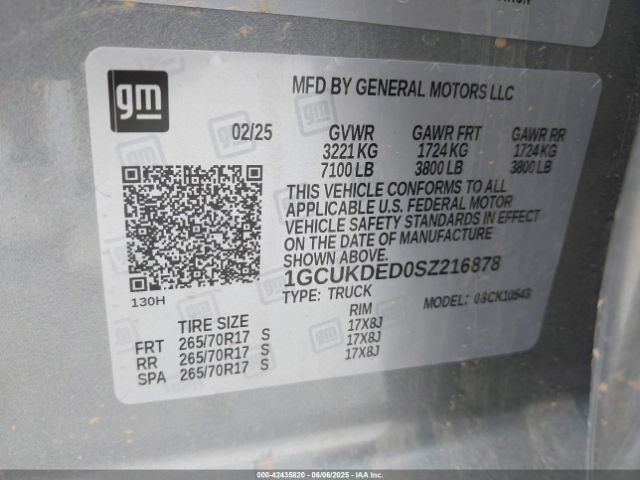 2025 CHEVROLET SILVERADO 1500 1GCUKDED0SZ216878 Photo 8