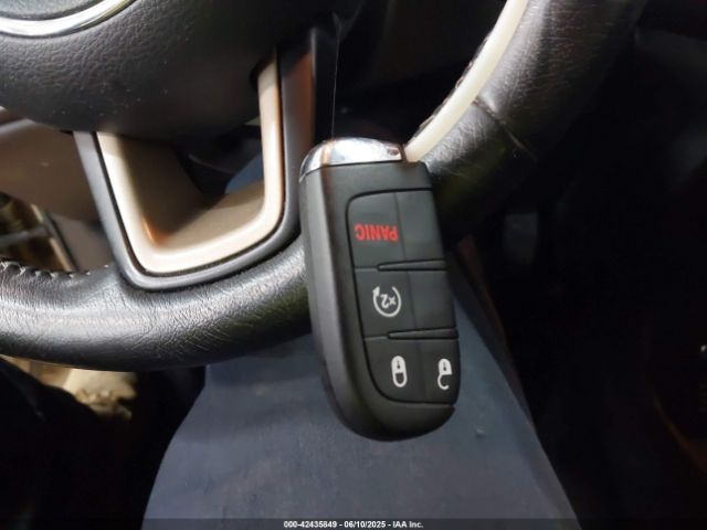 2017 JEEP RENEGADE ZACCJBCB6HPE97998 Photo 10