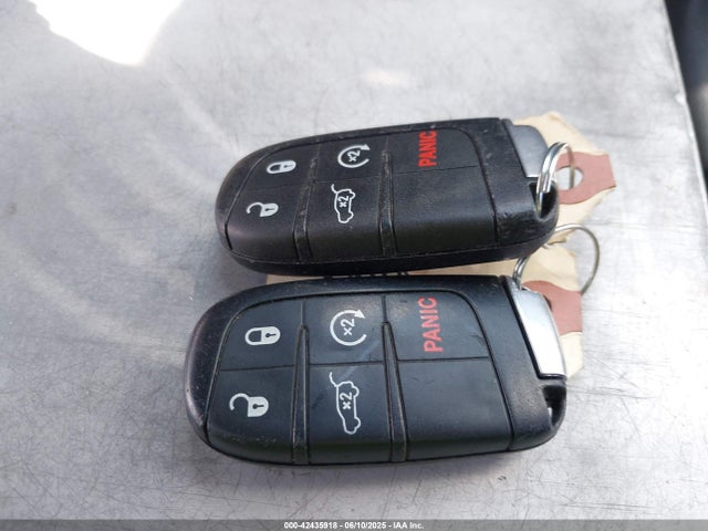 1C4RJFJT5GC339295 Jeep 2016