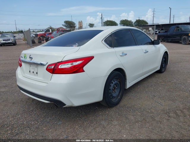 1N4AL3AP1GC237295 Nissan 2016