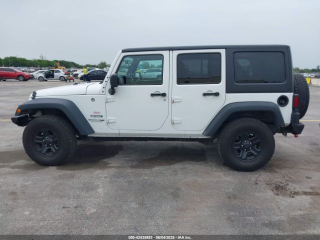 1C4BJWDG7JL895132 Jeep Wrangler Jk Unlimited Sport 4x4