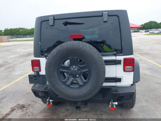 1C4BJWDG7JL895132 Jeep Wrangler Jk Unlimited Sport 4x4