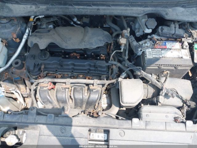 KNDPBCAC6E7564608 KIA Sportage Lx