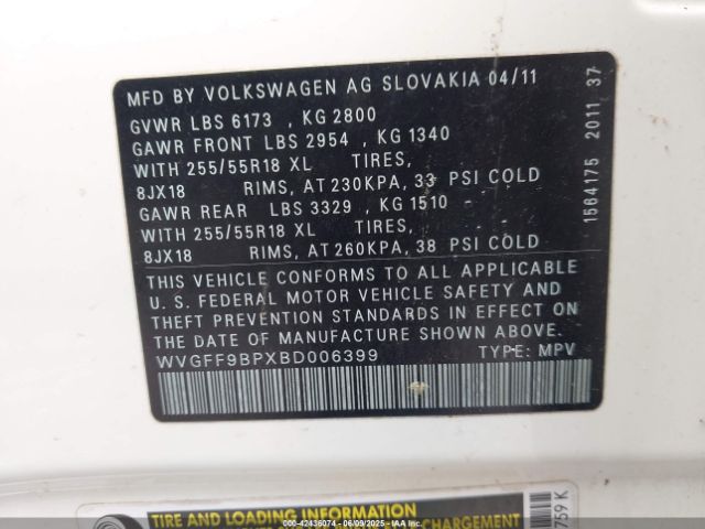 2011 VOLKSWAGEN TOUAREG WVGFF9BPXBD006399 Photo 8