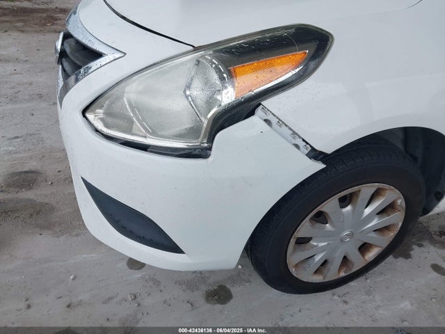 3N1CN7AP8HL825594 Nissan Versa 1.6 Sv