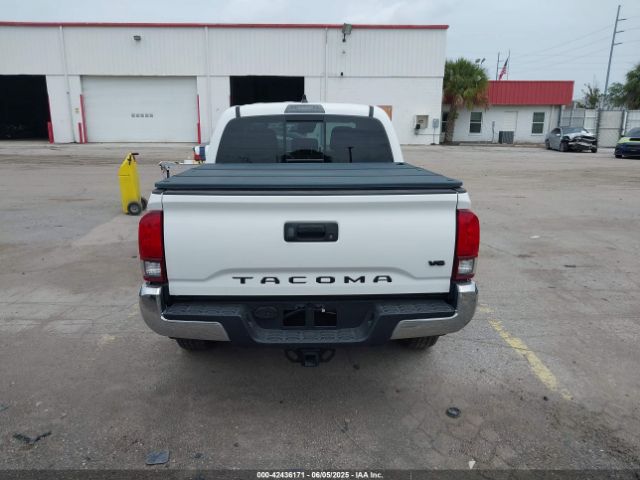5TFAZ5CN9MX109780 Toyota Tacoma Sr5 V6