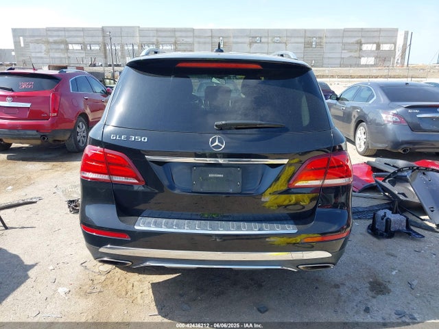4JGDA5JBXGA682977 Mercedes-Benz m276