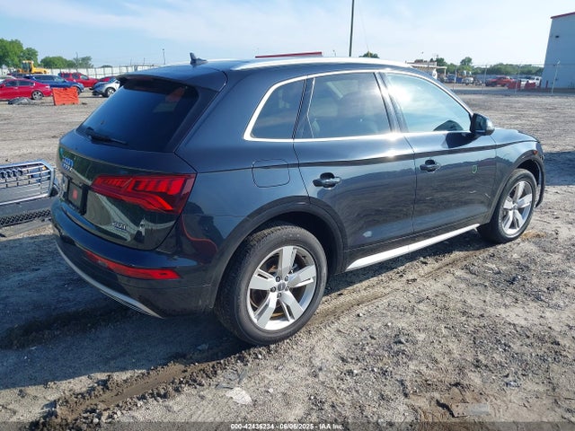 2018 AUDI Q5 WA1BNAFY8J2044079 Photo 3