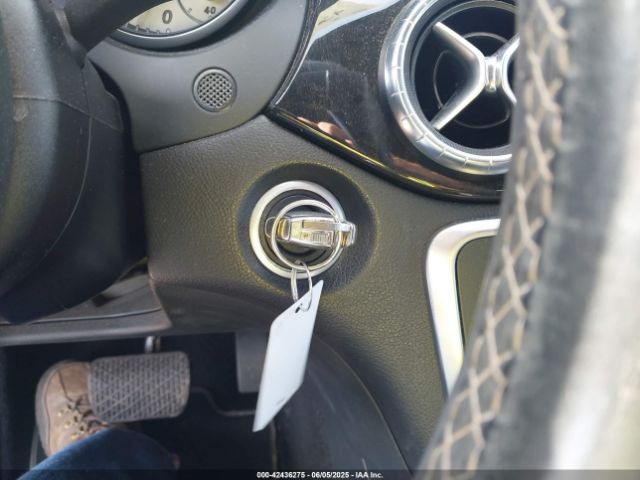 2014 MERCEDES-BENZ CLA 250 WDDSJ4GB4EN130447 Photo 10