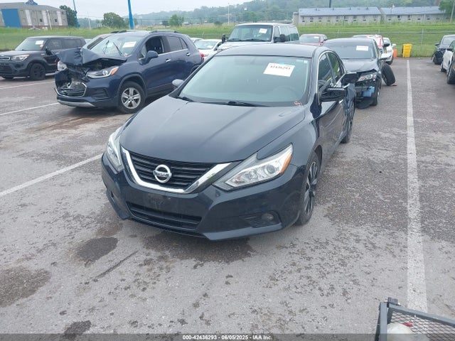 Nissan 2018 2018 1N4AL3AP6JC263124 Image 2