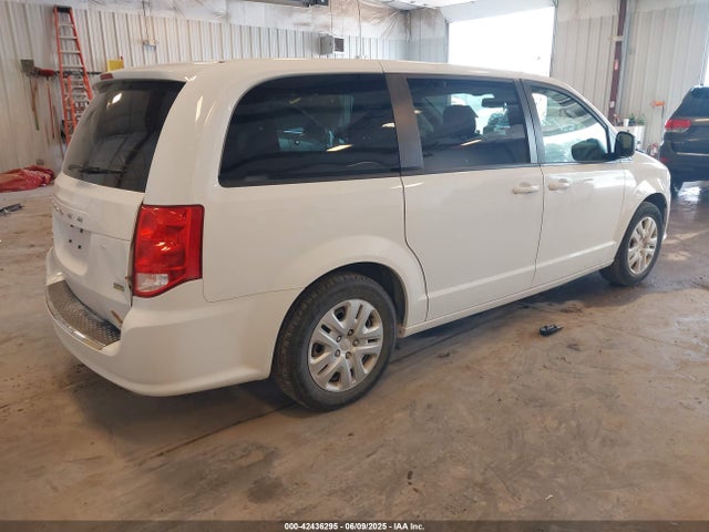 2C4RDGBG1JR364076 Dodge Grand Caravan Se