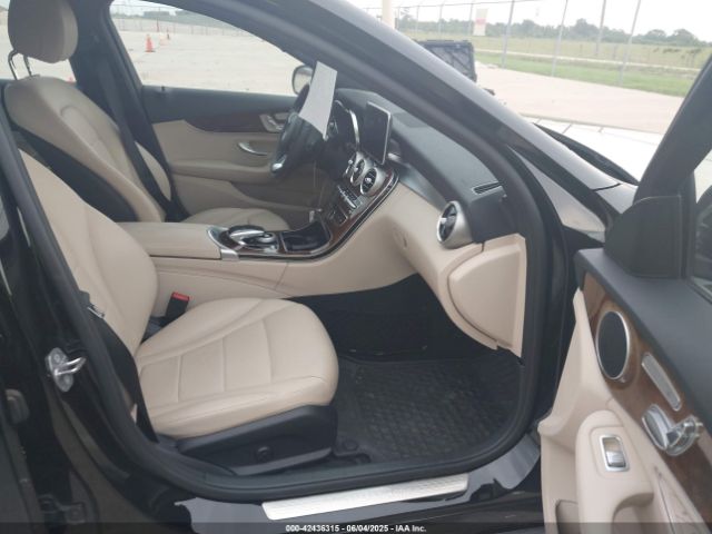 WDDWF4JB6JR332530 Mercedes-Benz C 300