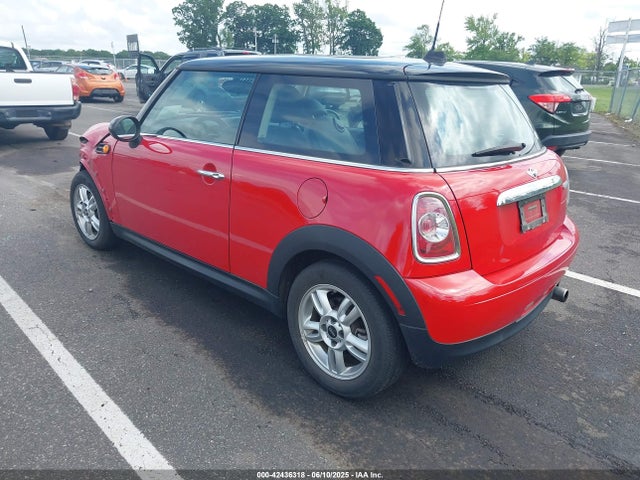 2013 MINI HARDTOP WMWSU3C5XDT688225 Photo 2