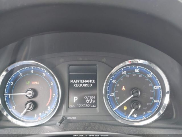 5YFBURHE4HP598340 Toyota COROLLA L