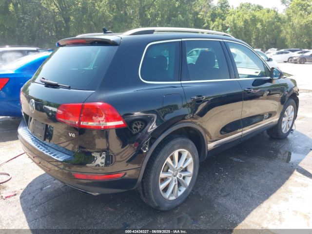 2014 VOLKSWAGEN TOUAREG WVGEF9BPXED012395 Photo 3