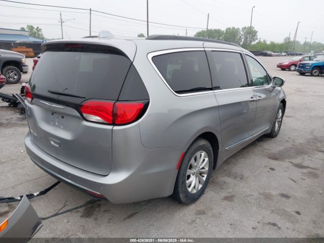 2017 CHRYSLER PACIFICA 2C4RC1BG3HR687894 Photo 3
