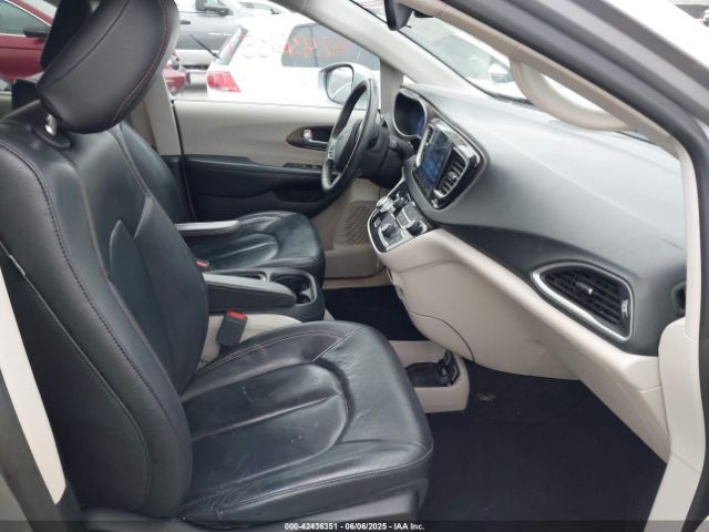 2017 CHRYSLER PACIFICA 2C4RC1BG3HR687894 Photo 4