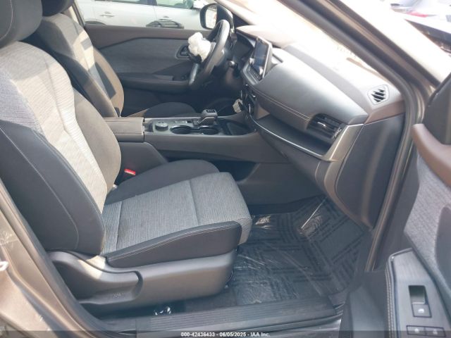 2021 NISSAN ROGUE JN8AT3AB9MW200427 Photo 4