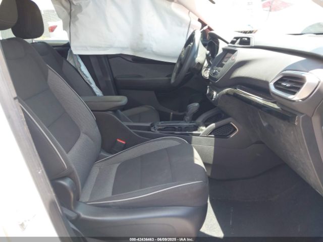 2021 CHEVROLET TRAILBLAZER KL79MMS27MB072418 Photo 4