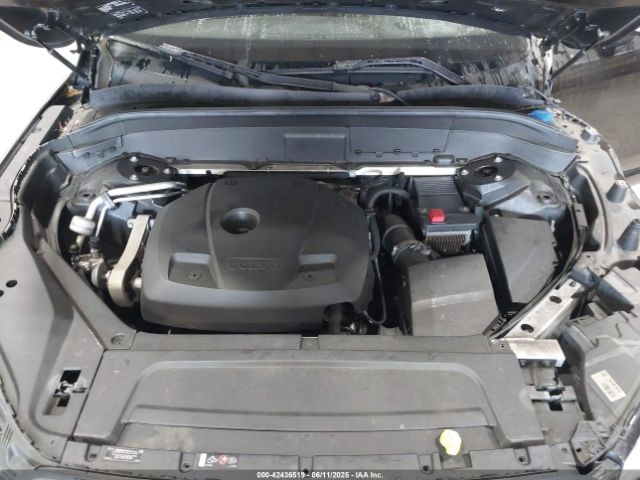 2017 VOLVO XC90 YV4102KM6H1156529 Photo 9