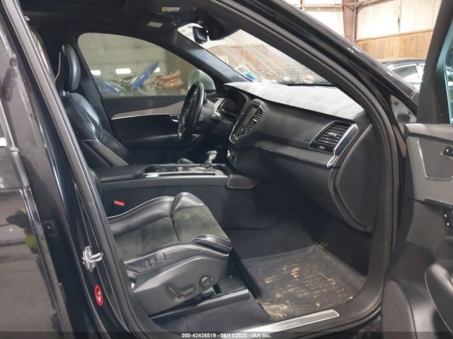 2017 VOLVO XC90 YV4102KM6H1156529 Photo 4