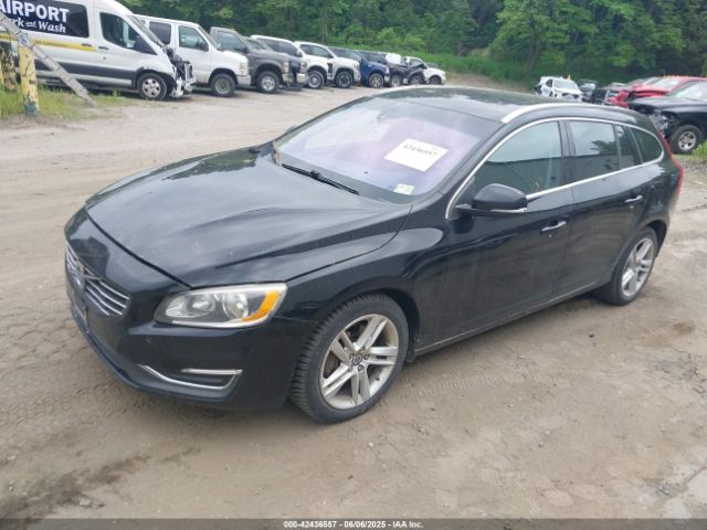 YV1612SB7F1208813 Volvo V60 T5 Premier