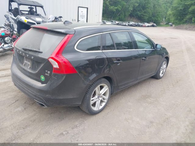 YV1612SB7F1208813 Volvo V60 T5 Premier
