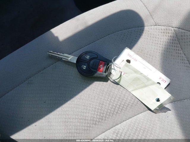 JN8AS5MV6FW255716 Nissan Rogue Select S