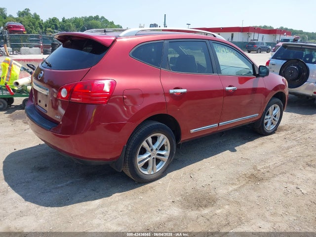 JN8AS5MV6FW255716 Nissan Rogue Select S