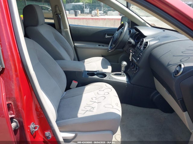 JN8AS5MV6FW255716 Nissan Rogue Select S