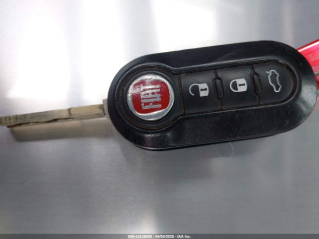 3C3CFFAR7FT615852 Fiat 500 POP
