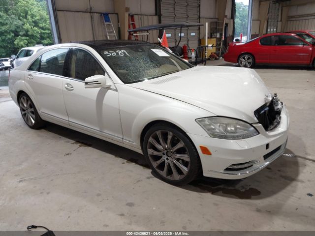 2013 MERCEDES-BENZ S 550 WDDNG7DB8DA493289