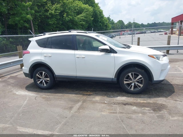 Toyota Rav4 Xle 2016 JTMWFREV7GJ093895 Image 13