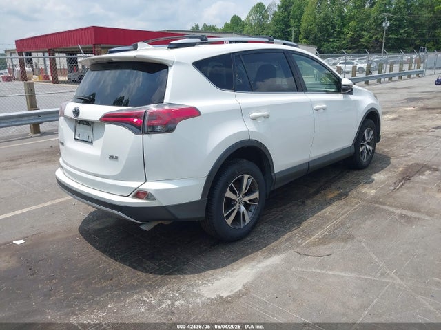 Toyota Rav4 Xle 2016 JTMWFREV7GJ093895 Image 4