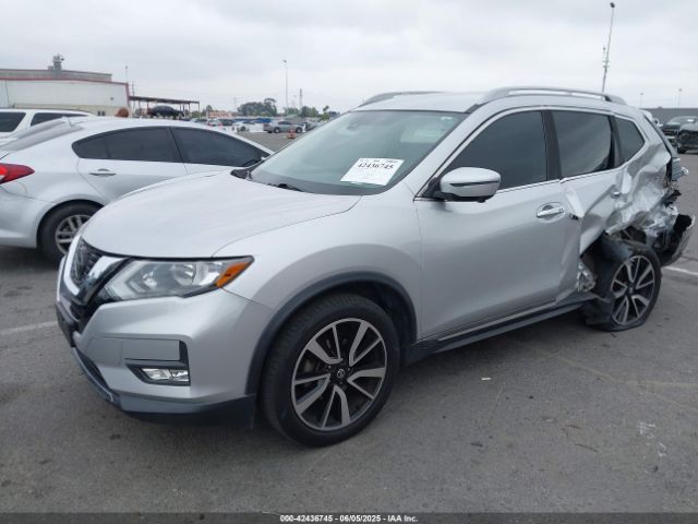 2019 NISSAN ROGUE 5N1AT2MT5KC750857 Photo 1