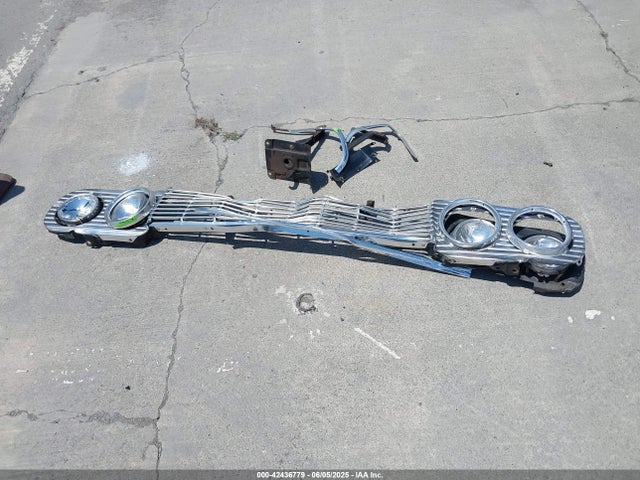 42436779 :رقم المزاد ، 41447U113744 vin ، 1964 Chevrolet Impala مزاد بيع