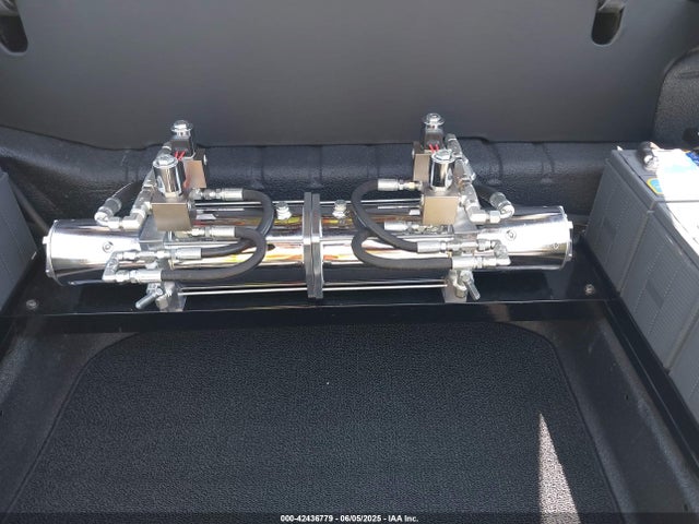 42436779 :رقم المزاد ، 41447U113744 vin ، 1964 Chevrolet Impala مزاد بيع