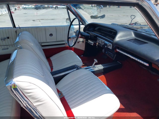 42436779 :رقم المزاد ، 41447U113744 vin ، 1964 Chevrolet Impala مزاد بيع