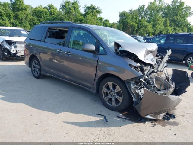 2019 TOYOTA SIENNA 5TDEZ3DC9KS215829