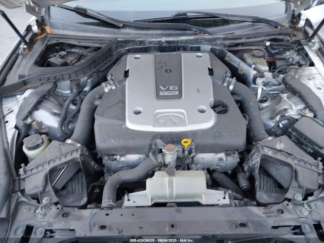 JN1BV7AP5FM351330 Infiniti 2015